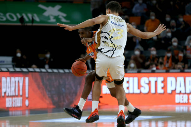 借至外俱乐 借至外俱乐