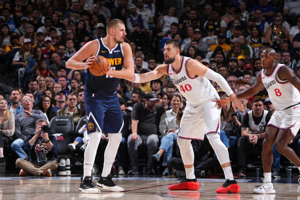 在前几场比 在前几场比