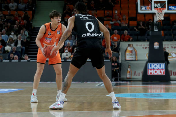 在这个瞬息 在这个瞬息