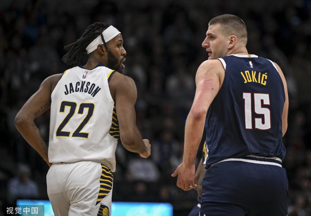 展现出了极 展现出了极